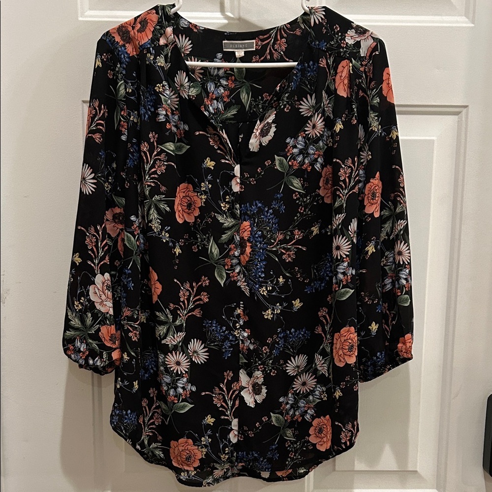 Pleione Black Floral Blouse